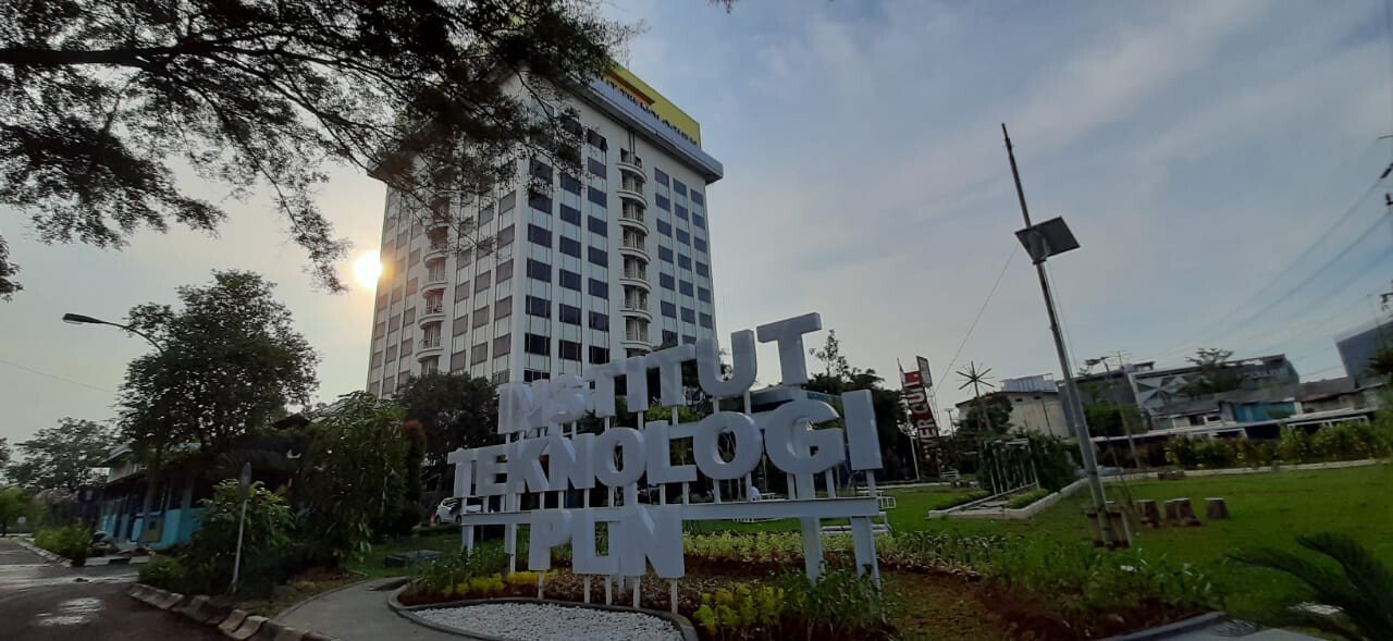  ITPLN: Kampus Energi Masa Depan, Masa Depan Energi di Tanganmu! Klik untuk Cari Tahu!