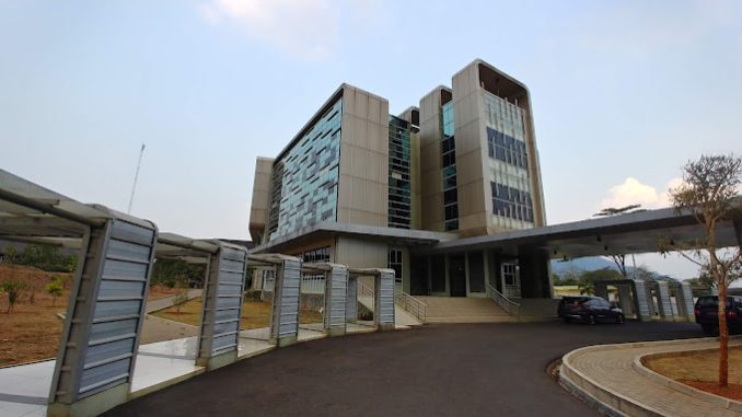 Universitas-Padjadjaran-678x381